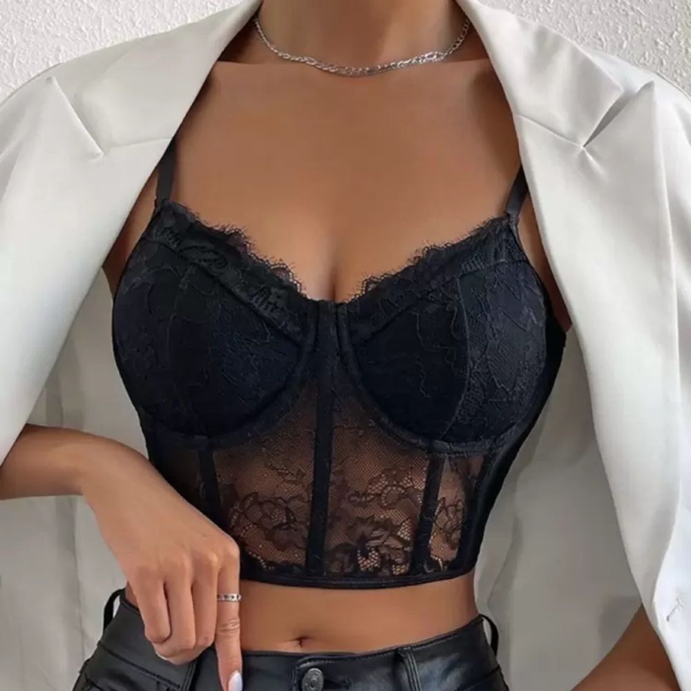 SHEIN Lace Cropped Slight Corset Top